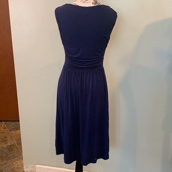 Gilli Navy Blue Drape Neck Sleeveless Midi Party or Office Dress Women’s Small - Picture 4 of 5